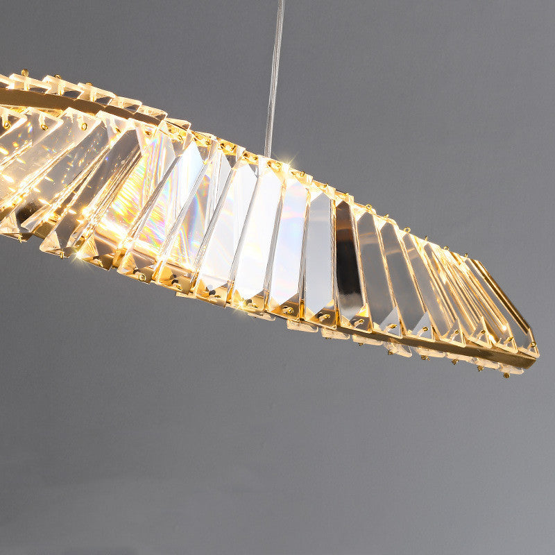 Lumi Cristalline Chandelier